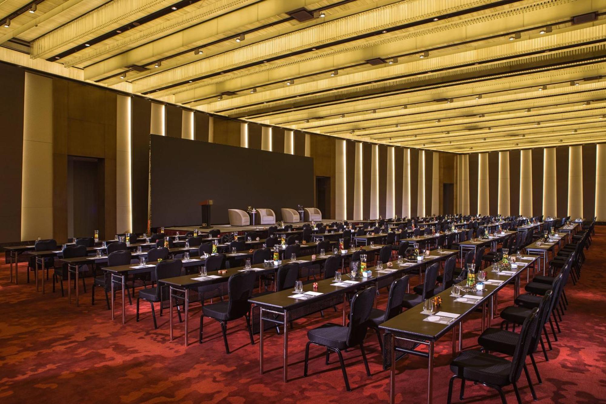 Renaissance Nanjing Olympic Centre Hotel Экстерьер фото