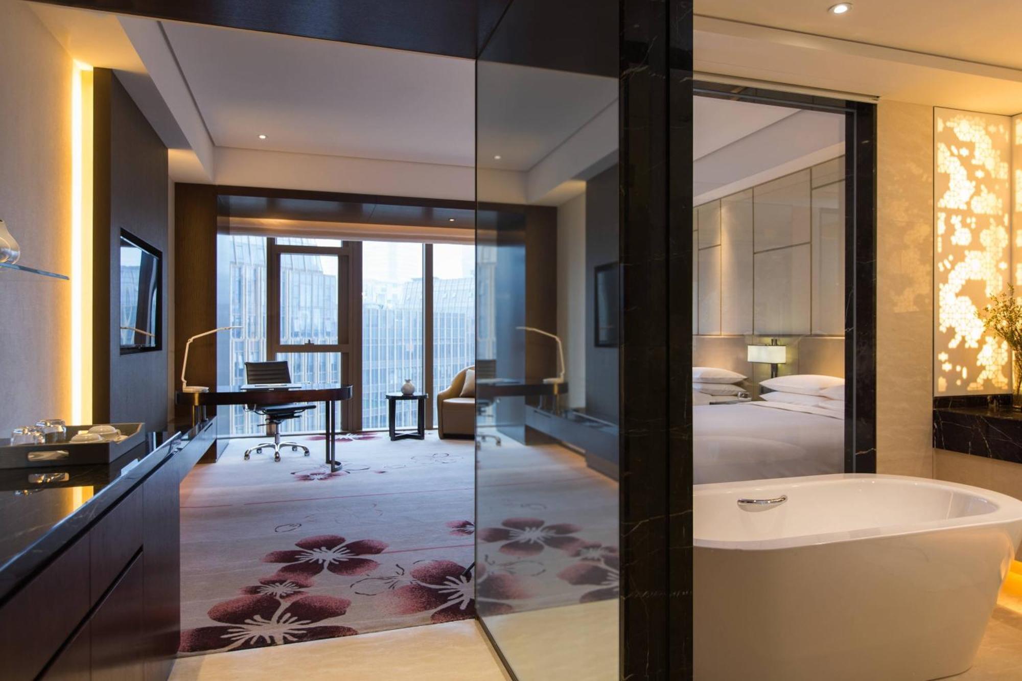 Renaissance Nanjing Olympic Centre Hotel Экстерьер фото