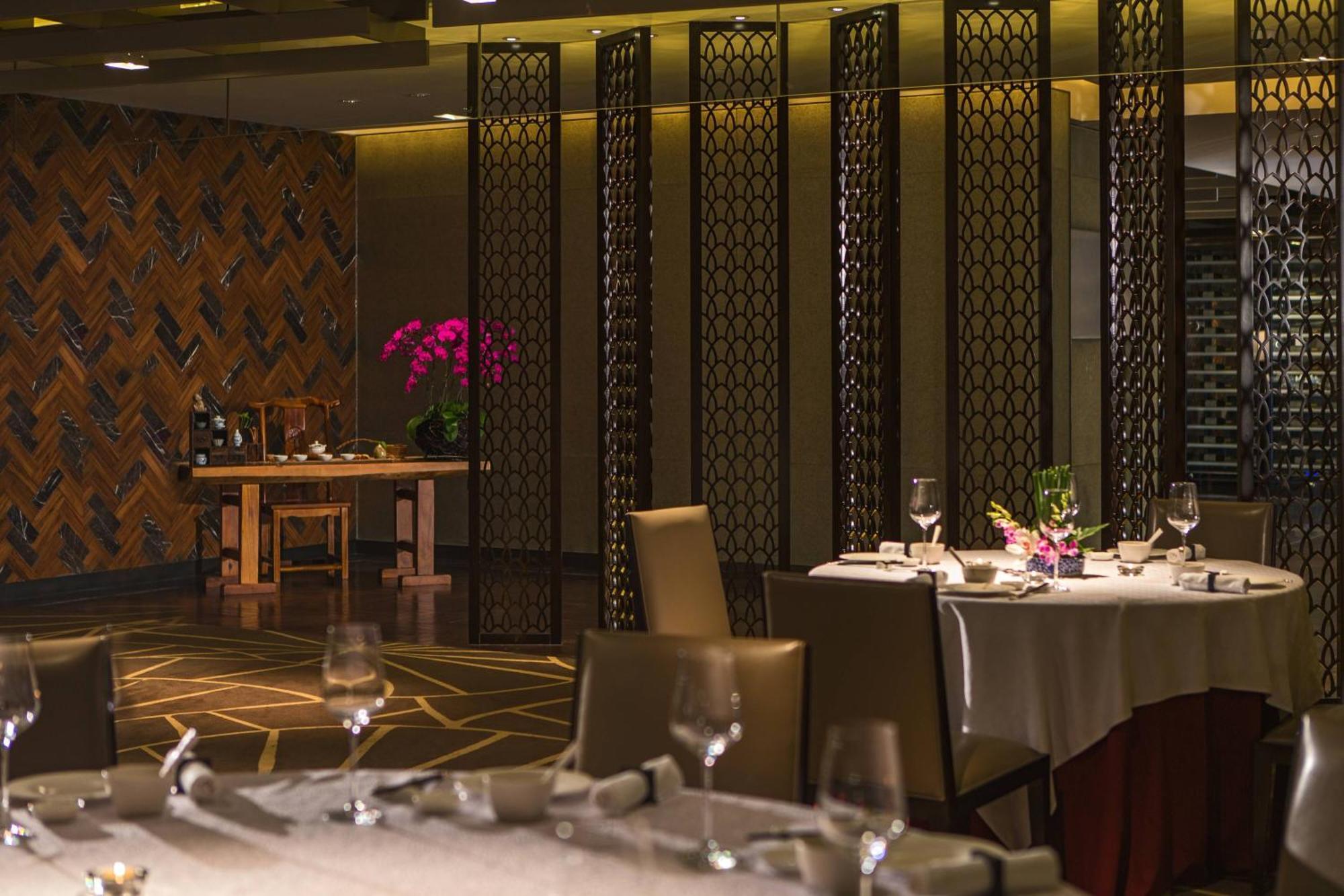 Renaissance Nanjing Olympic Centre Hotel Экстерьер фото