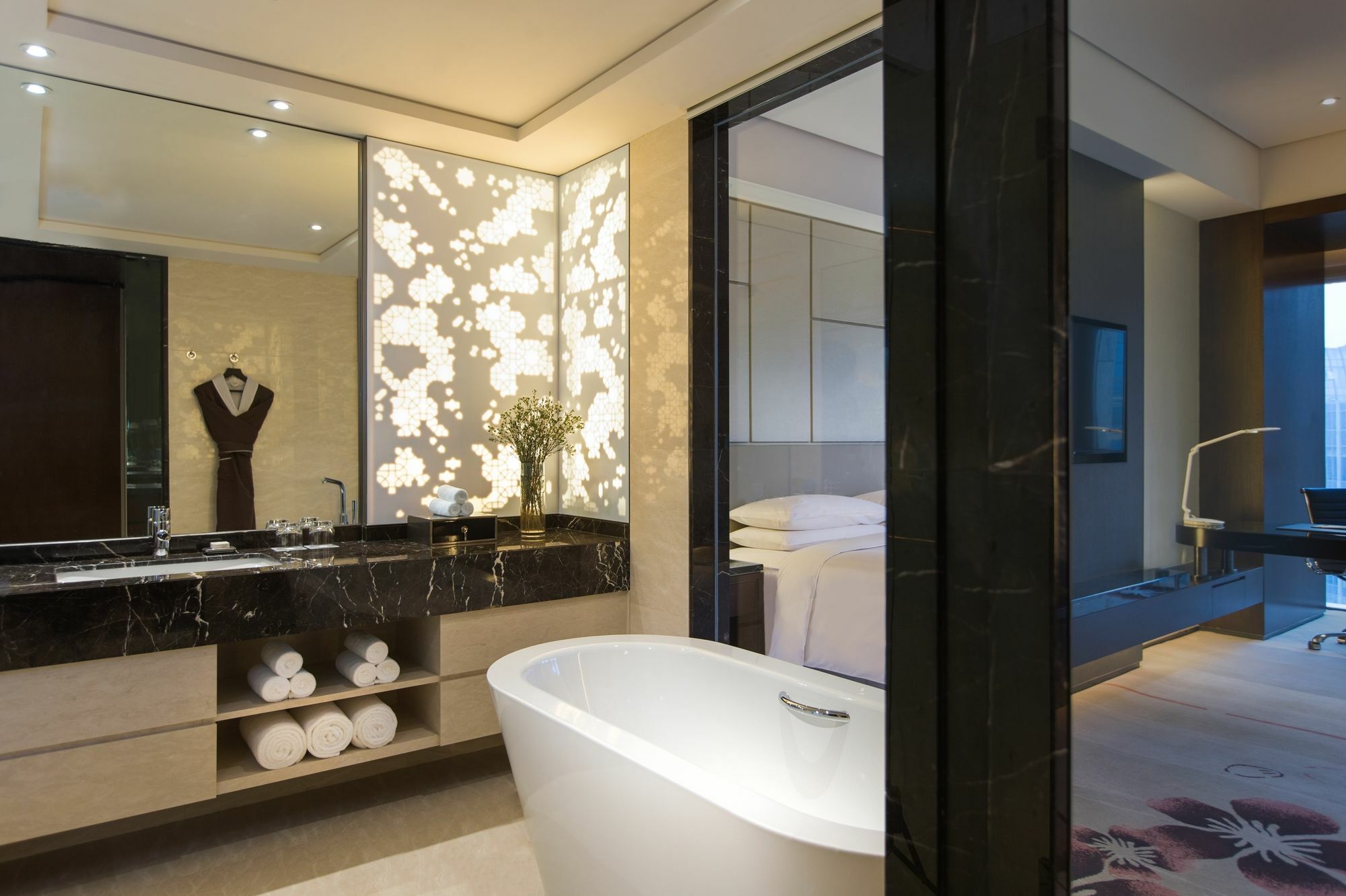 Renaissance Nanjing Olympic Centre Hotel Экстерьер фото